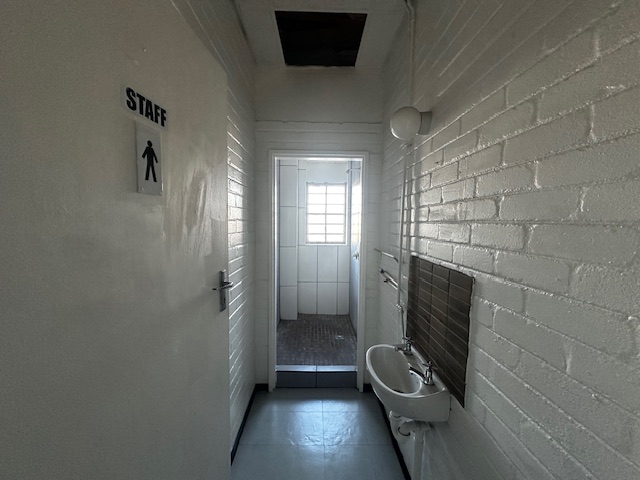 To Let Commercial Property for Rent in Maitland Western Cape